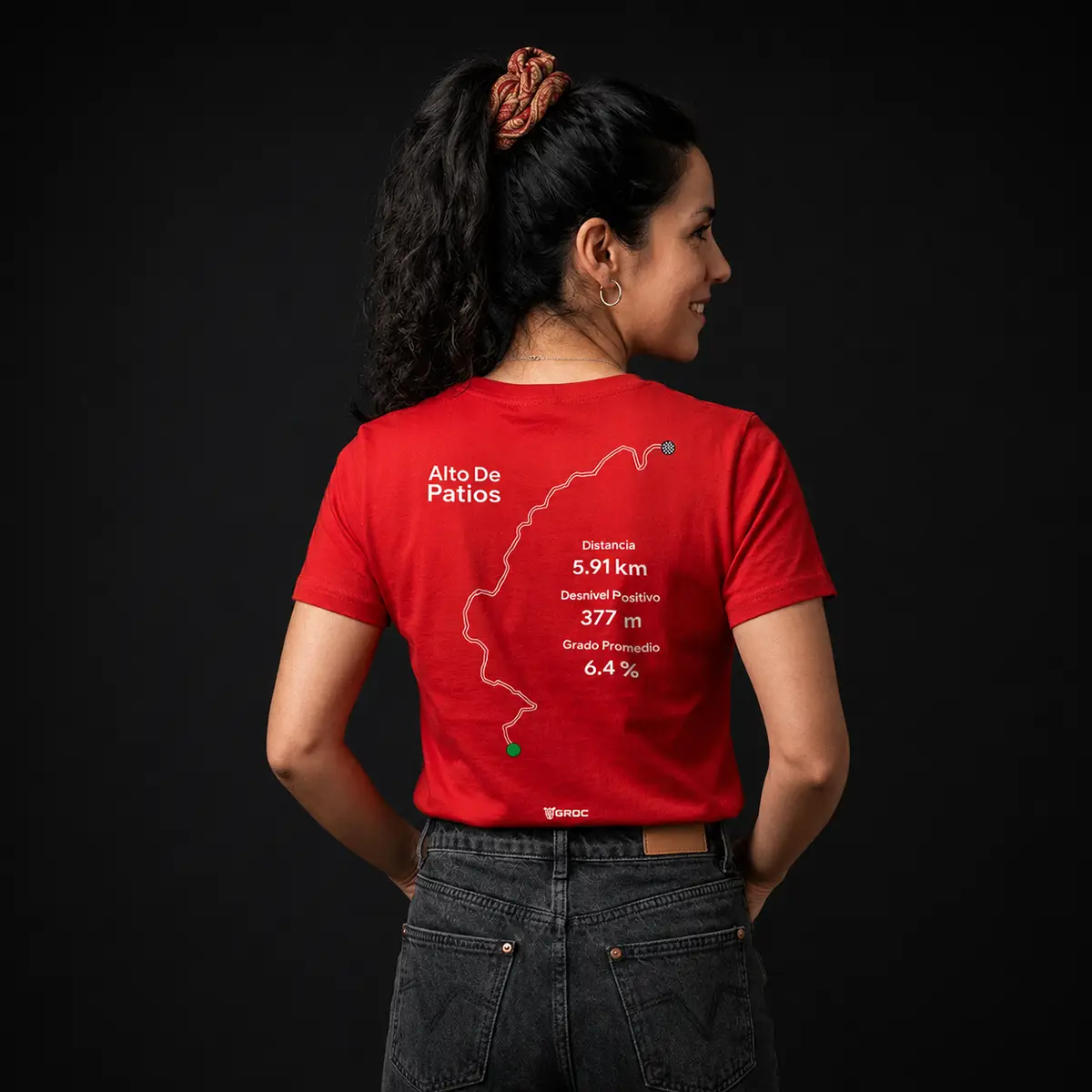 Camiseta-Mujer-Patios-Roja-Trasera Camiseta alto de patios mujer color roja, diseño exclusivo para mujer